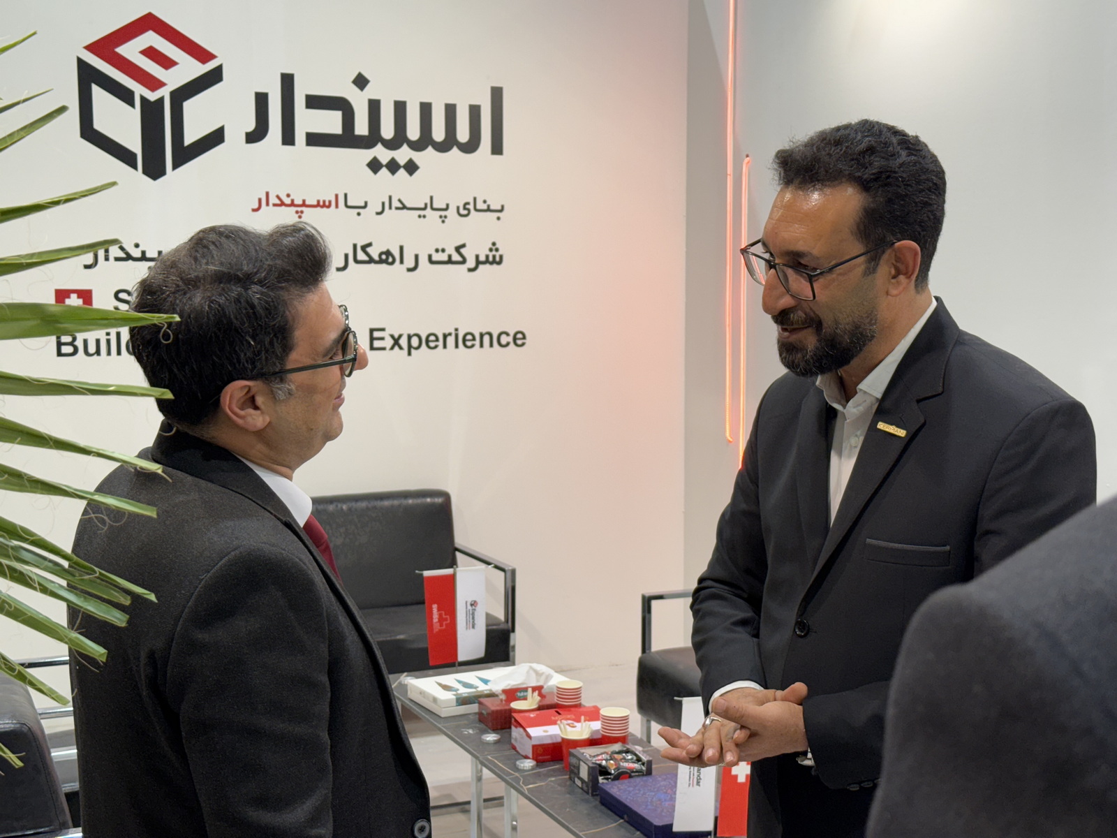 اقدام ارزشمند گروه ساختمانی کرمانی در نوزدهمین نمایشگاه ساختمان قم؛ در راستای هم‌افزایی صنعتی