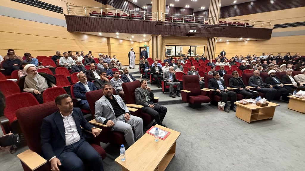 گام بلند گروه ساختمانی کرمانی در پیوند دانشگاه و صنعت؛ سخنرانی مهندس محمد کرمانی در آیین گرامیداشت سرآمدی دانشگاه قم